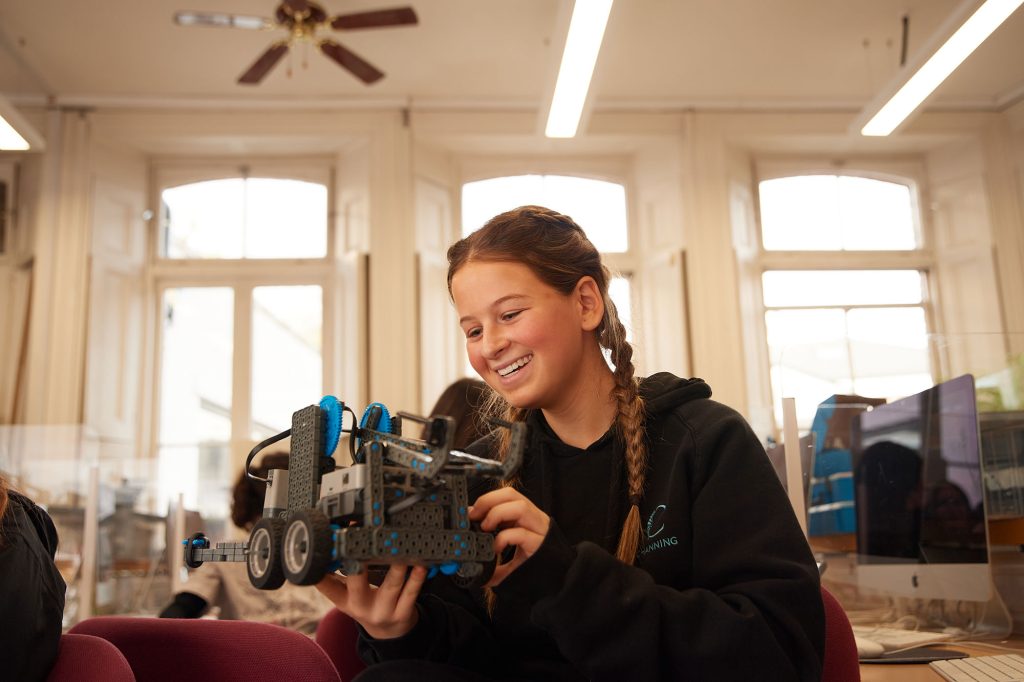 girl in computing